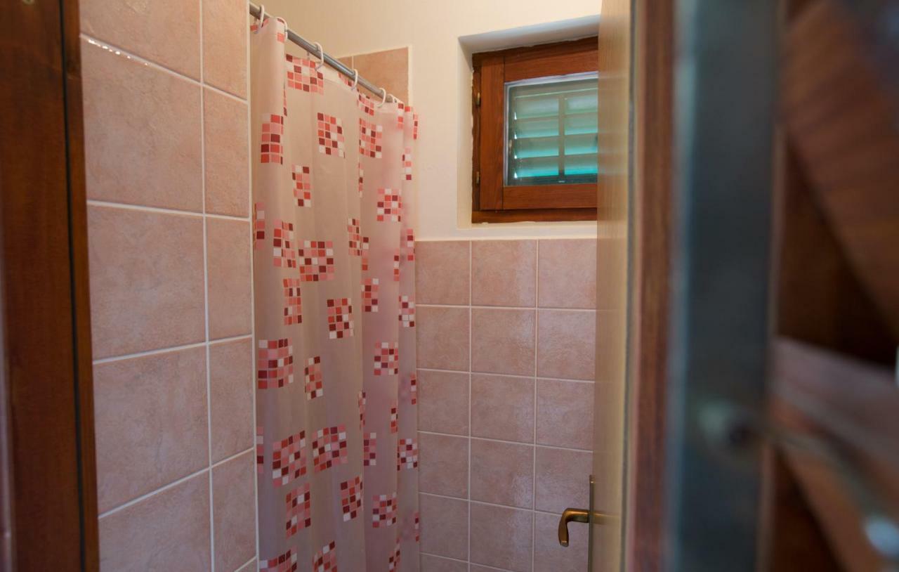 Studio Apartment By The Sea شيبينيك المظهر الخارجي الصورة