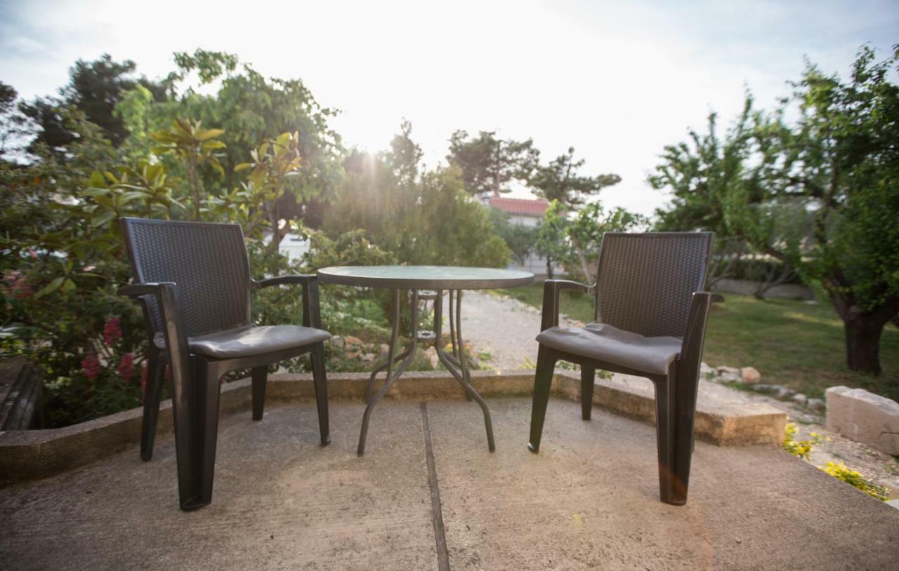 Studio Apartment By The Sea شيبينيك المظهر الخارجي الصورة